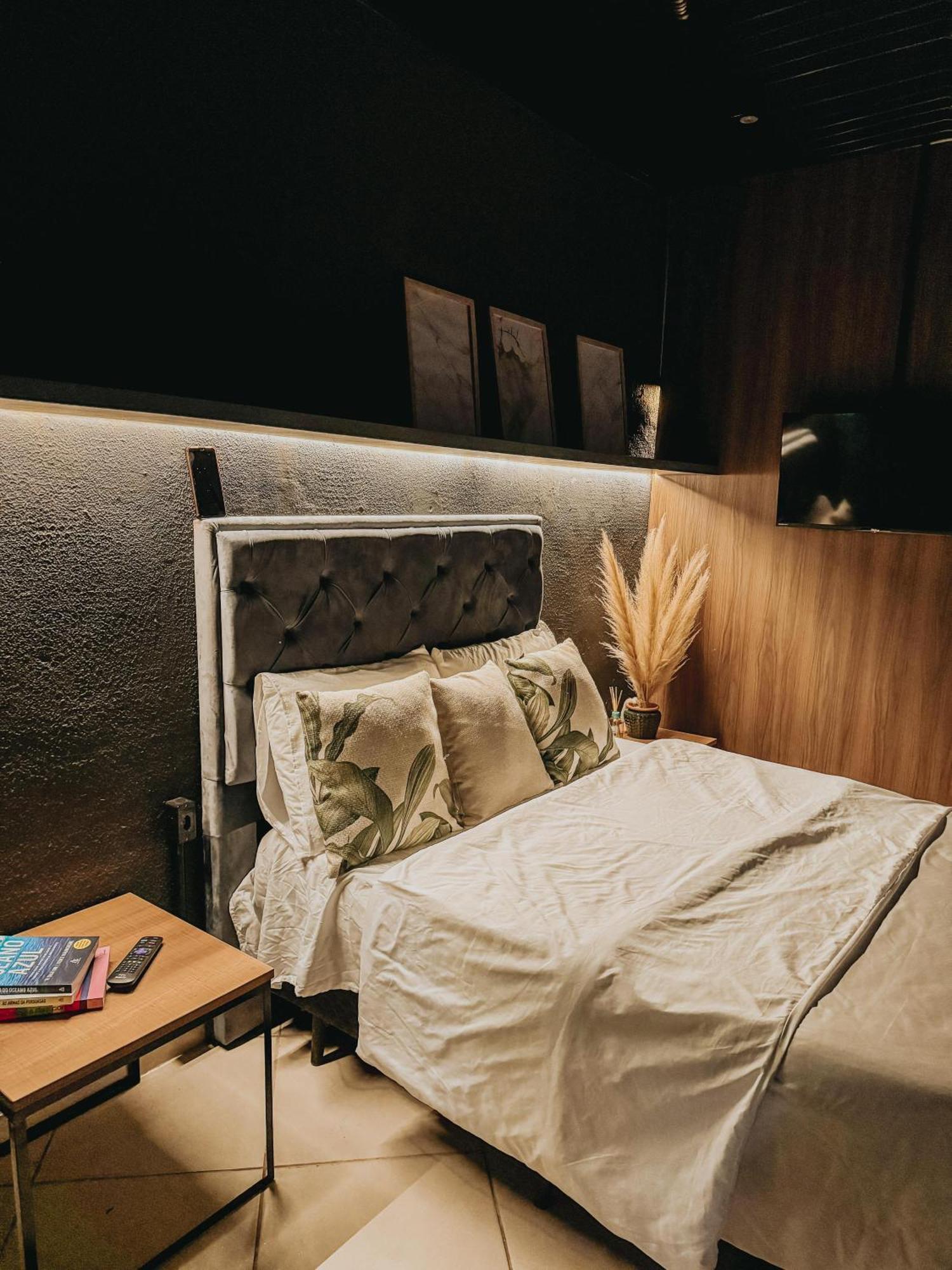 Lux *
